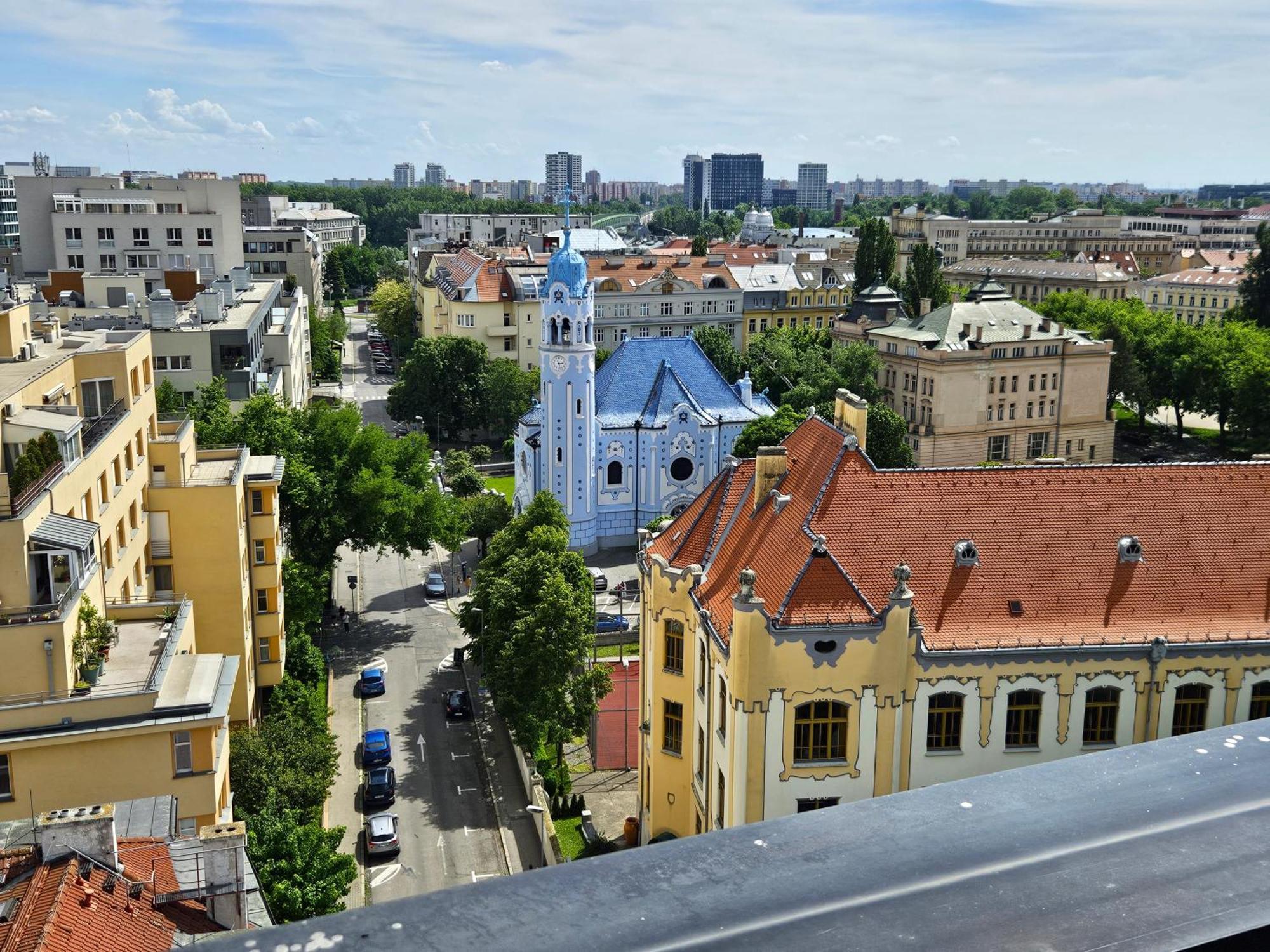 Panorama View Design Apt In Old Town - Free Parking บราติสลาวา ภายนอก รูปภาพ