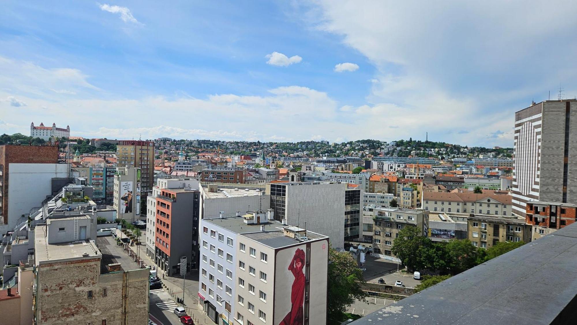 Panorama View Design Apt In Old Town - Free Parking บราติสลาวา ภายนอก รูปภาพ